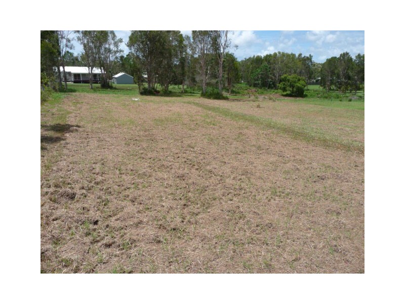 18 Vanguard Court, Cooloola Cove QLD 4580