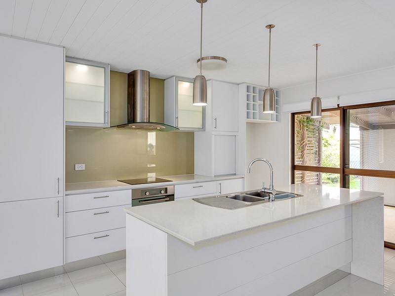 84 Gympie Road, Tin Can Bay QLD 4580