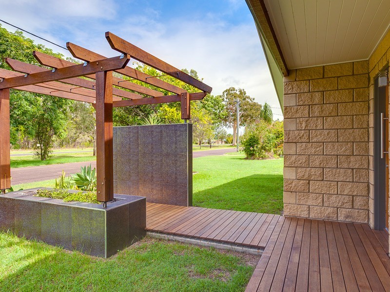 84 Gympie Road, Tin Can Bay QLD 4580