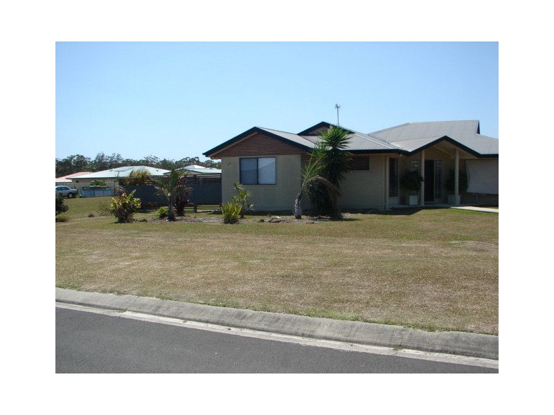 78 Fyshburn Drive, Cooloola Cove QLD 4580