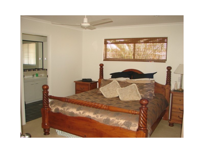 78 Fyshburn Drive, Cooloola Cove QLD 4580