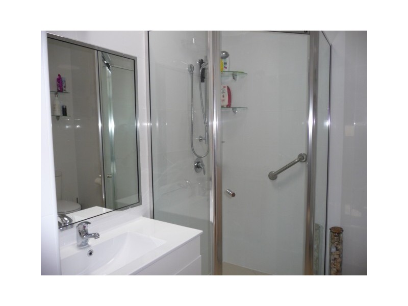 2/20 Gympie Rd, Tin Can Bay QLD 4580