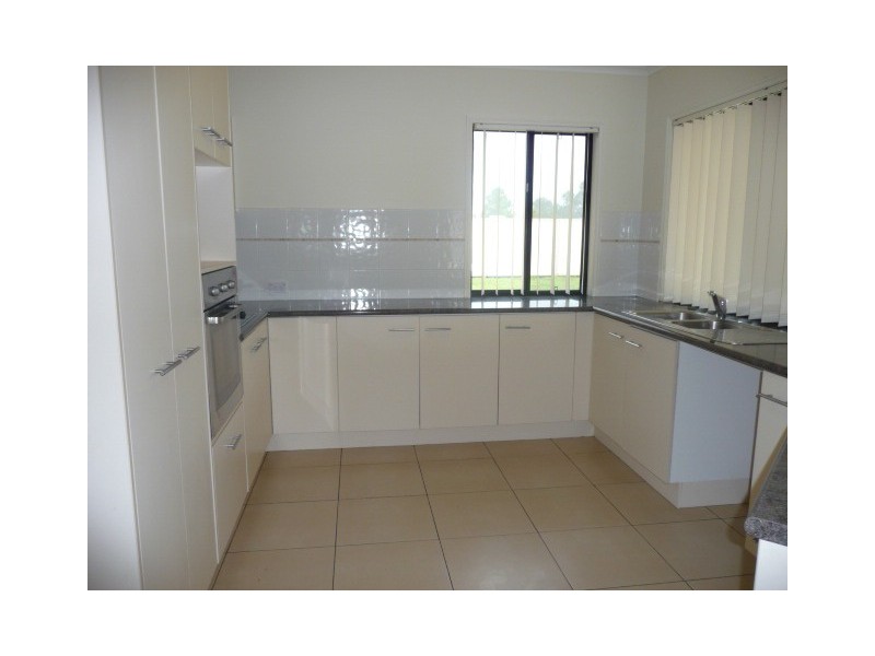 75 Fyshburn Drive, Cooloola Cove QLD 4580