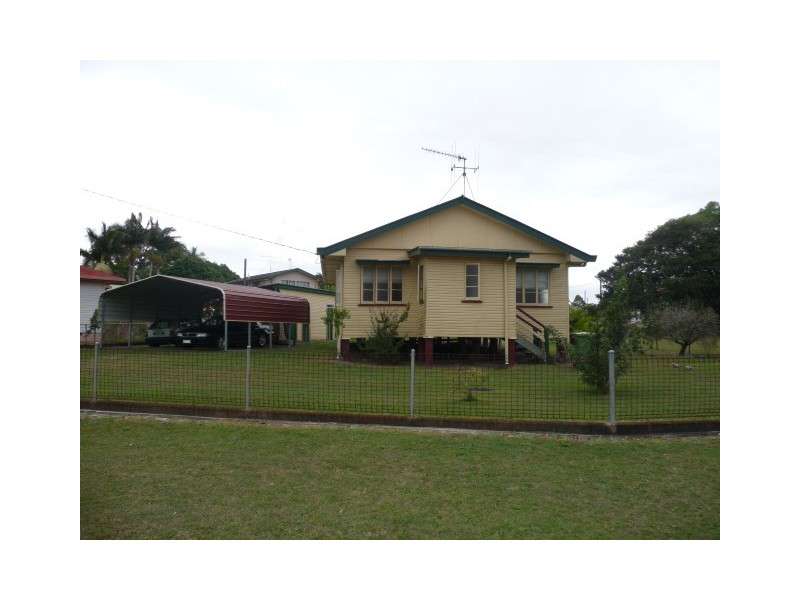 26 Gympie Road, Tin Can Bay QLD 4580