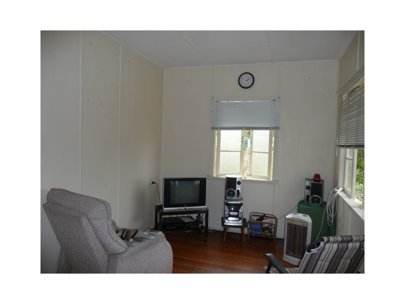 26 Gympie Road, Tin Can Bay QLD 4580