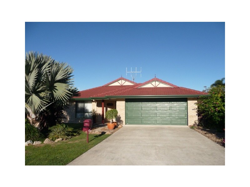 3 Parrot Street, Tin Can Bay QLD 4580