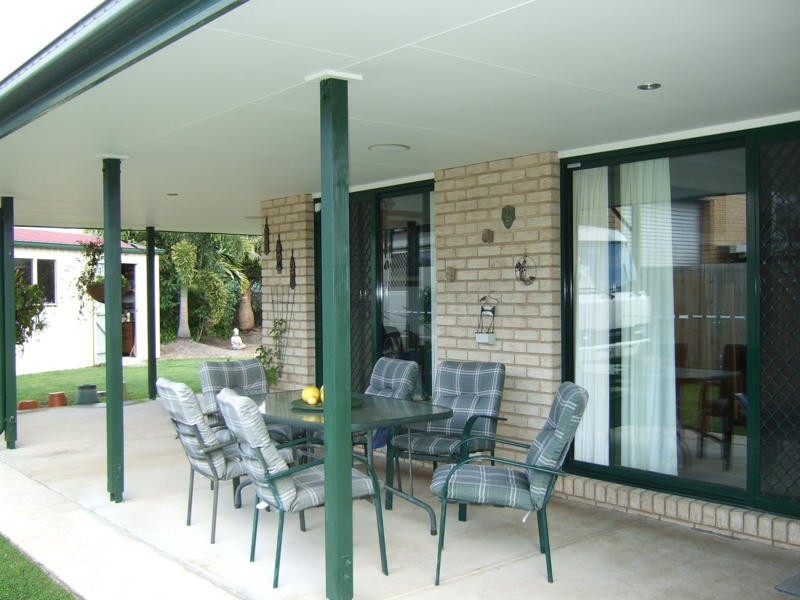 3 Parrot Street, Tin Can Bay QLD 4580
