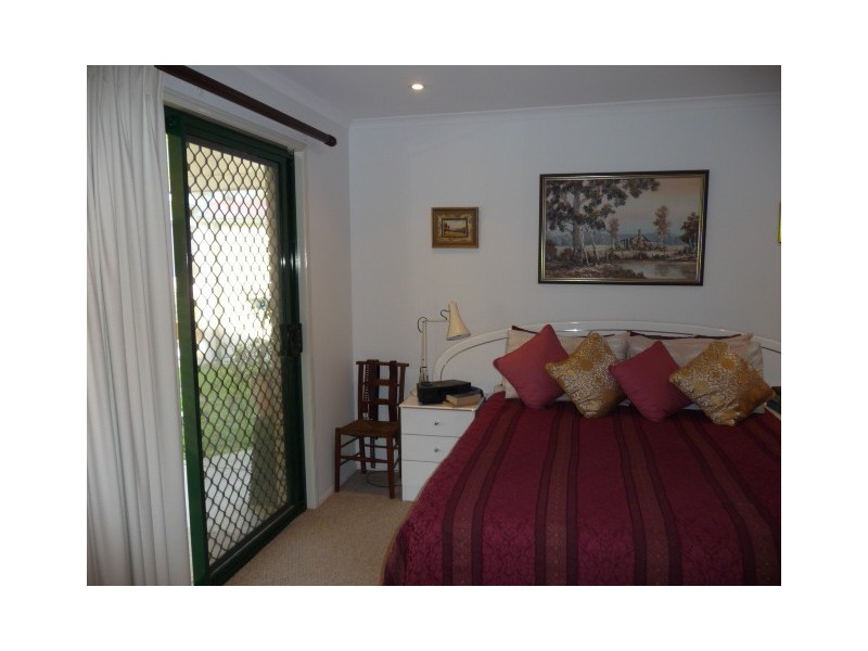 3 Parrot Street, Tin Can Bay QLD 4580