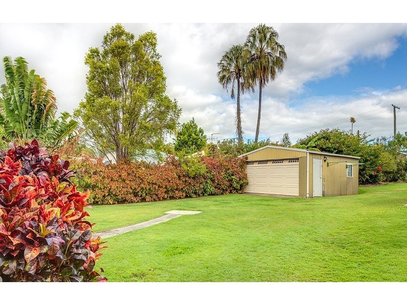 2 Oyster Pde, Tin Can Bay QLD 4580