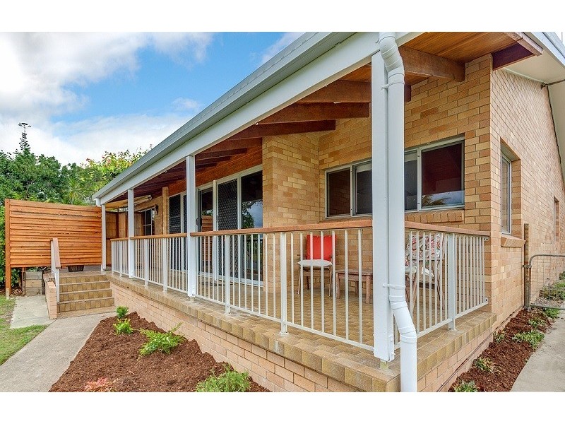 2 Oyster Pde, Tin Can Bay QLD 4580