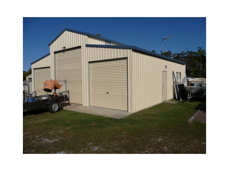 17 Nautilus Drive, Cooloola Cove QLD 4580