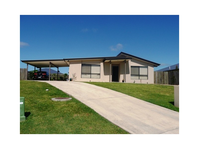 36 Creekside Esp, Cooloola Cove QLD 4580