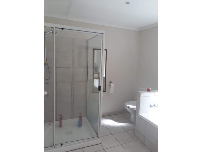 21 FYSHBURN DRIVE, Cooloola Cove QLD 4580