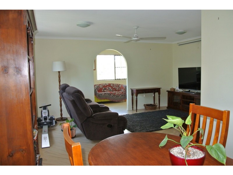 16 Anchovy Street, Tin Can Bay QLD 4580