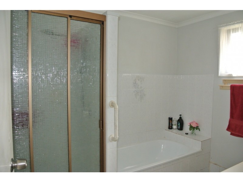 16 Anchovy Street, Tin Can Bay QLD 4580