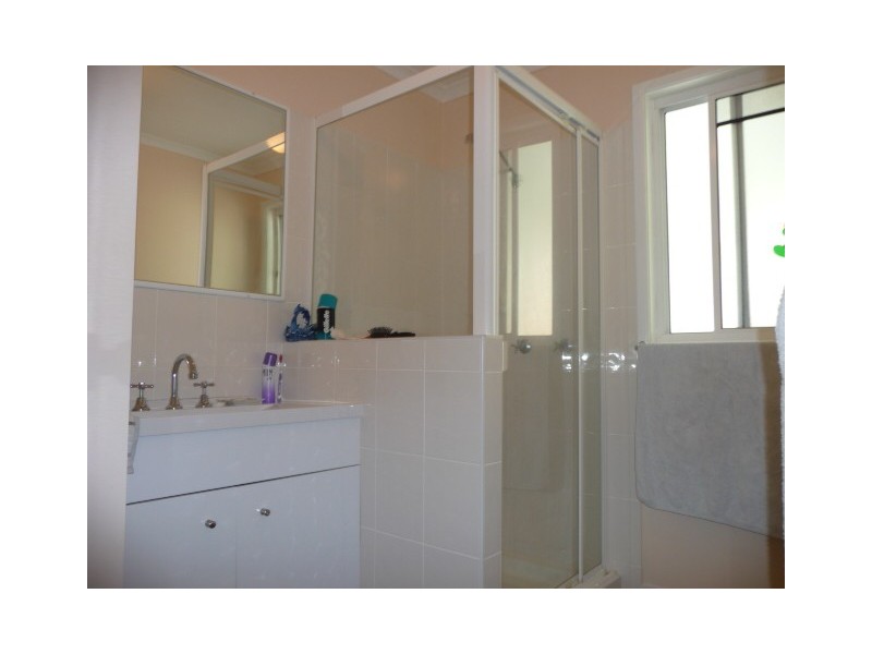 203 Gympie Rd, Tin Can Bay QLD 4580