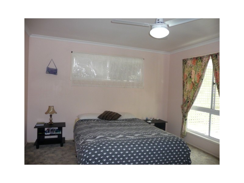 203 Gympie Rd, Tin Can Bay QLD 4580