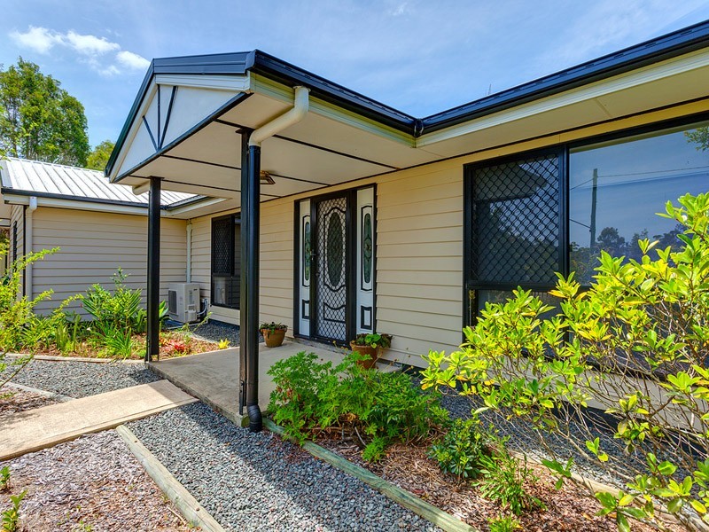 1 Cerebus Court, Cooloola Cove QLD 4580