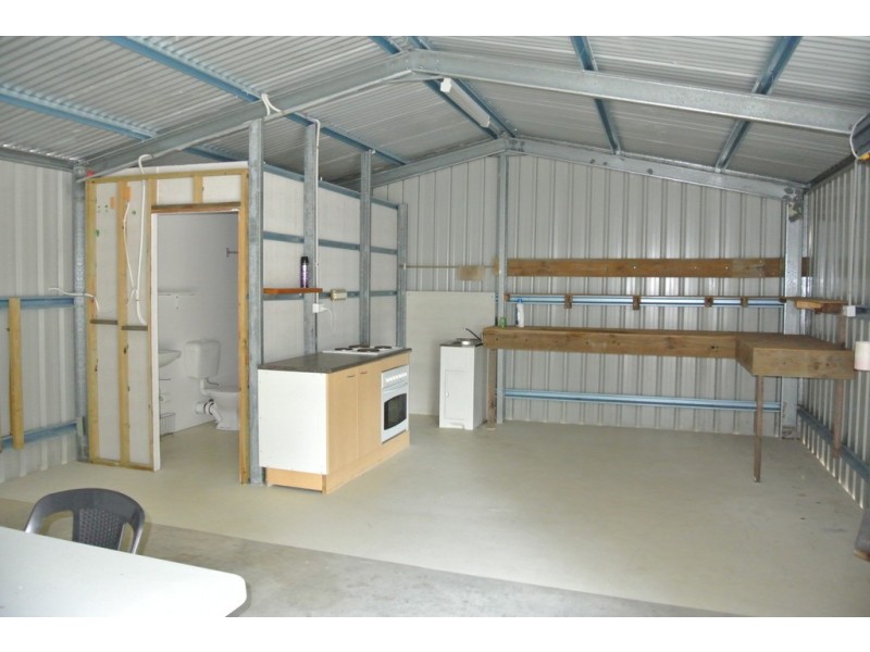 20 Queen Elizabeth Dr, Cooloola Cove QLD 4580