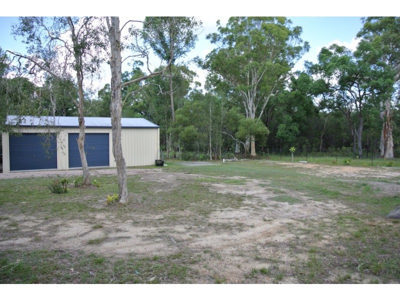 20 Queen Elizabeth Dr, Cooloola Cove QLD 4580