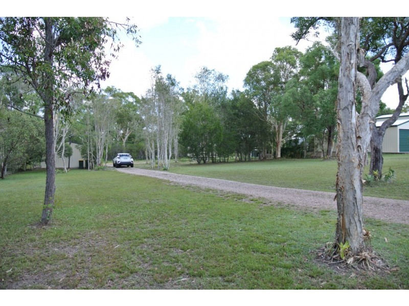 20 Queen Elizabeth Dr, Cooloola Cove QLD 4580