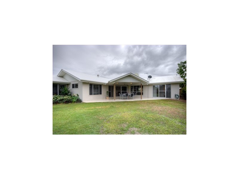 50 Golden Hind Avenue, Cooloola Cove QLD 4580