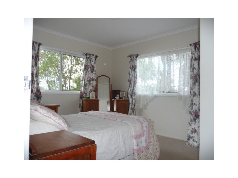 22 Tailor St, Tin Can Bay QLD 4580