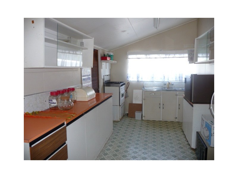 12 Buchanan St, Tin Can Bay QLD 4580