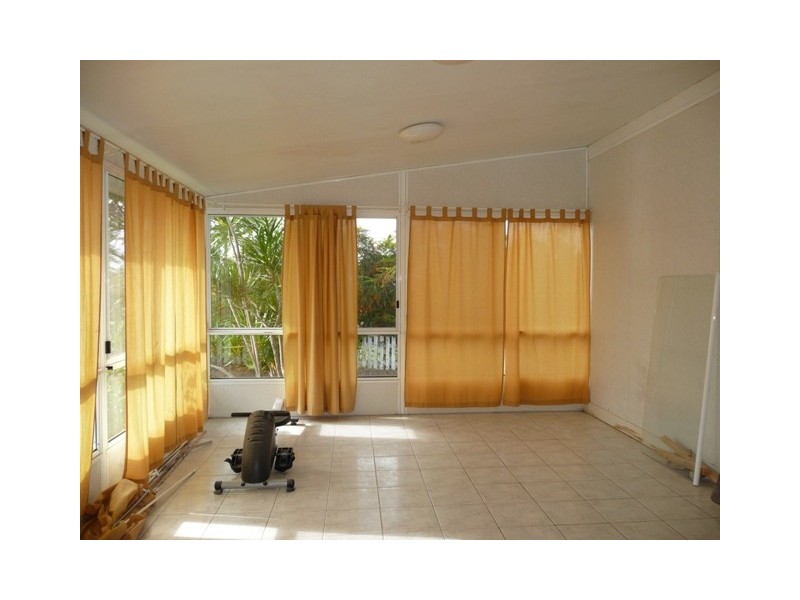 18  Tom Thumb Ct, Cooloola Cove QLD 4580