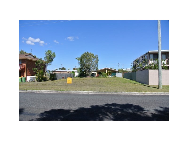 16 Trevally Street, Tin Can Bay QLD 4580