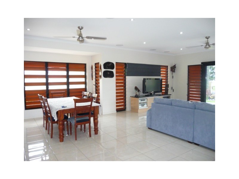 62 Esplanade, Tin Can Bay QLD 4580