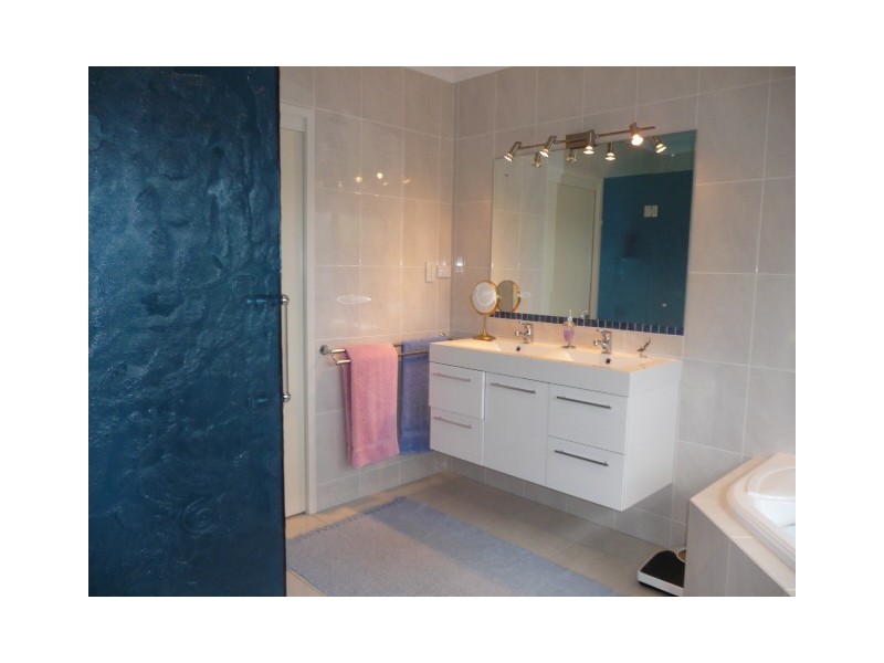 62 Esplanade, Tin Can Bay QLD 4580