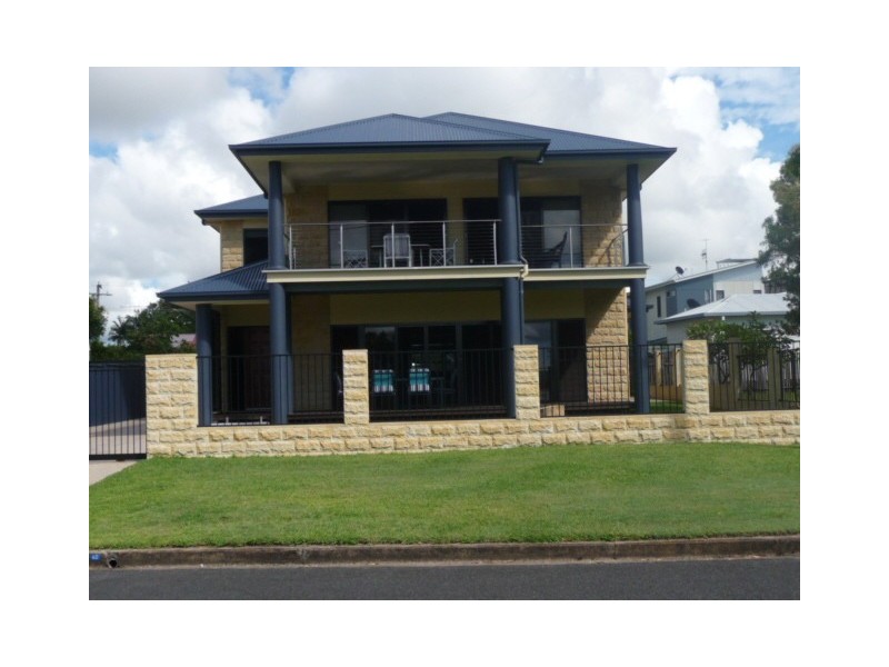62 Esplanade, Tin Can Bay QLD 4580