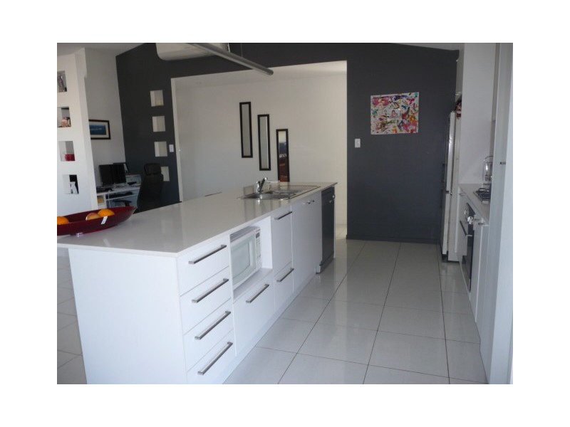 64  Fyshburn Dr, Cooloola Cove QLD 4580