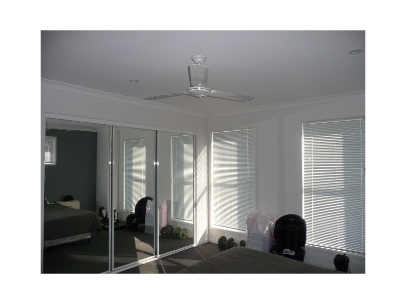 64  Fyshburn Dr, Cooloola Cove QLD 4580