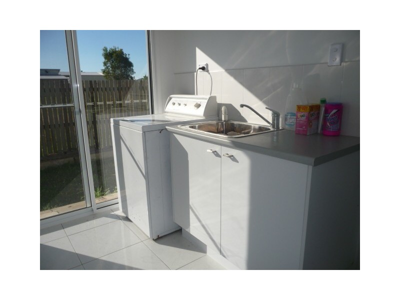 64  Fyshburn Dr, Cooloola Cove QLD 4580