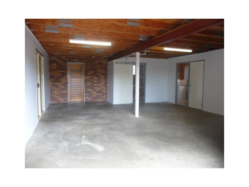 15 Luderick, Tin Can Bay QLD 4580