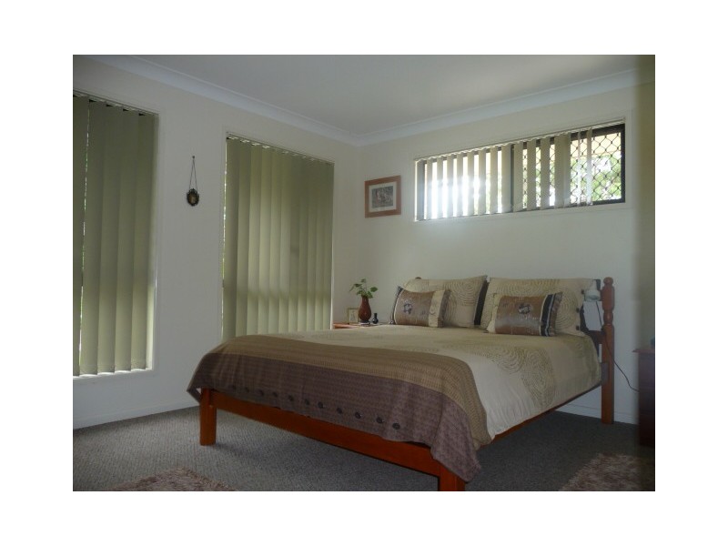 20 Ark Royal Drive, Cooloola Cove QLD 4580