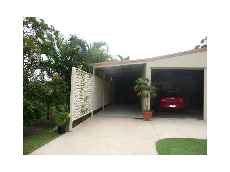 20 Ark Royal Drive, Cooloola Cove QLD 4580