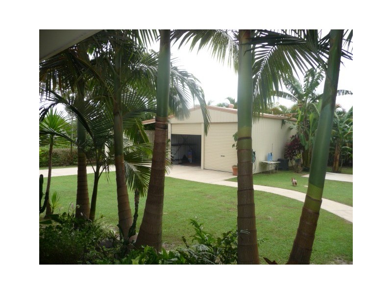 20 Ark Royal Drive, Cooloola Cove QLD 4580