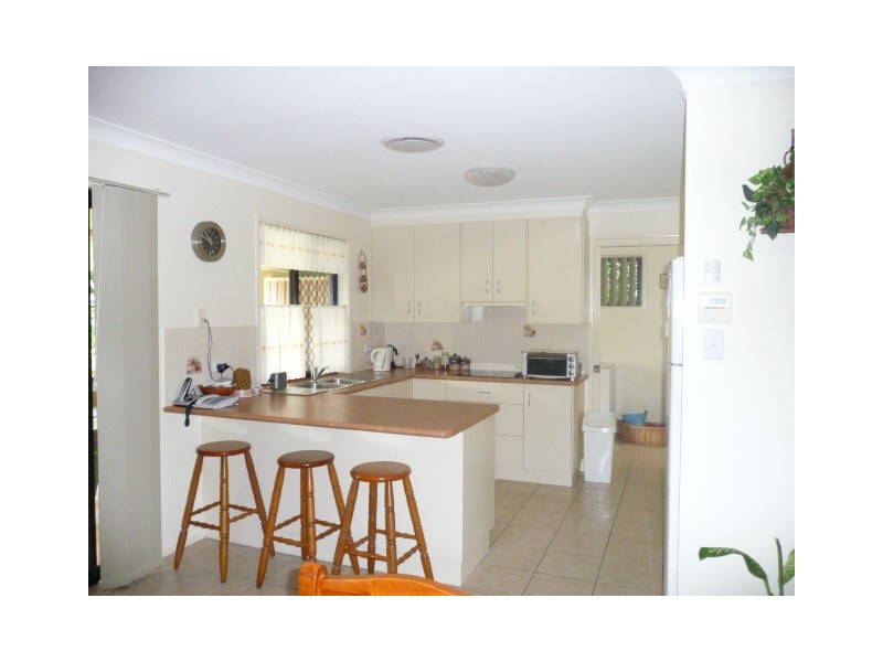 20 Ark Royal Drive, Cooloola Cove QLD 4580