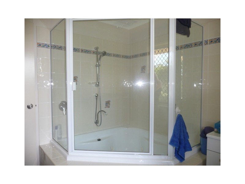 111 Investigator Ave, Cooloola Cove QLD 4580