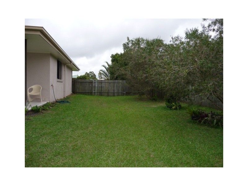 9 Fyshburn Dr, Cooloola Cove QLD 4580