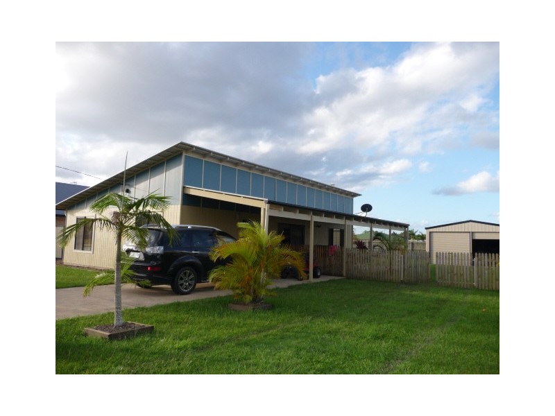 4 Mariposa Pl, Cooloola Cove QLD 4580