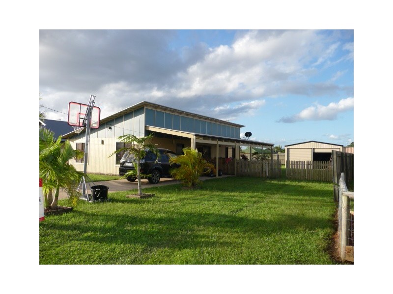 4 Mariposa Pl, Cooloola Cove QLD 4580