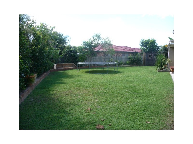 9 Acacia Street, Tin Can Bay QLD 4580