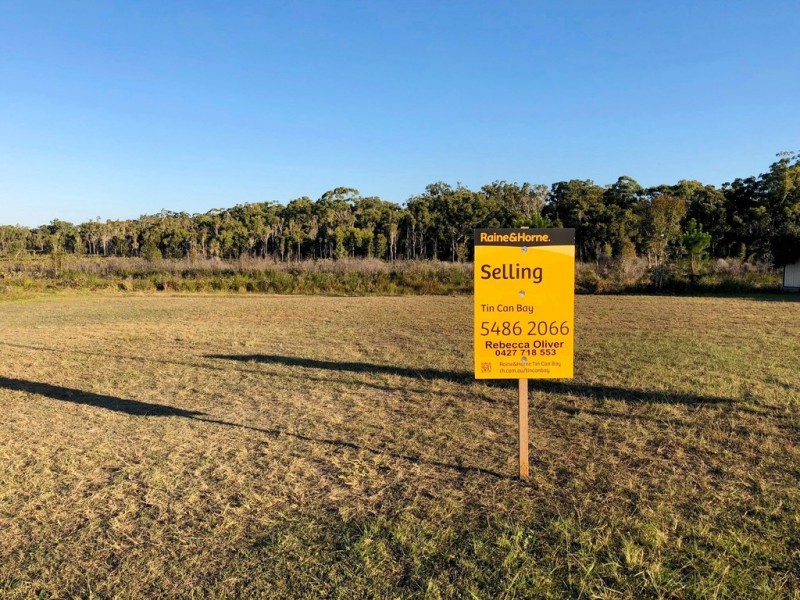 42-44 Tuna Way, Tin Can Bay QLD 4580