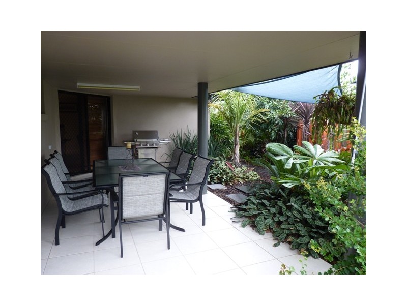 18 Banksia Ave, Tin Can Bay QLD 4580