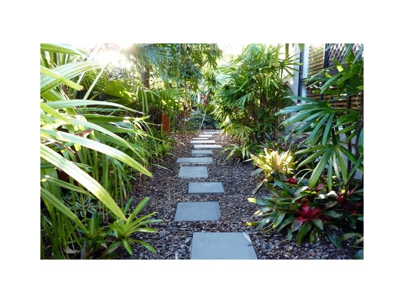 18 Banksia Ave, Tin Can Bay QLD 4580