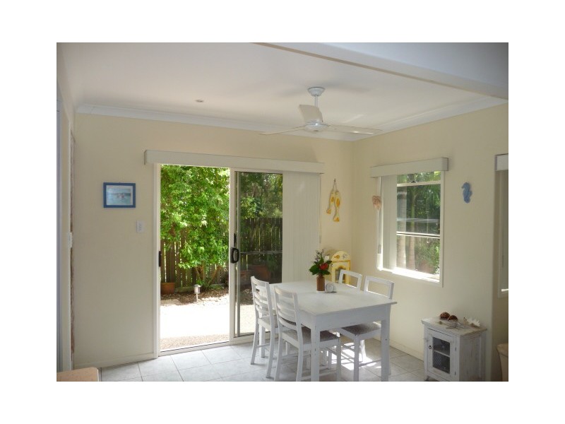 3/8 Mitchell Street, Tin Can Bay QLD 4580